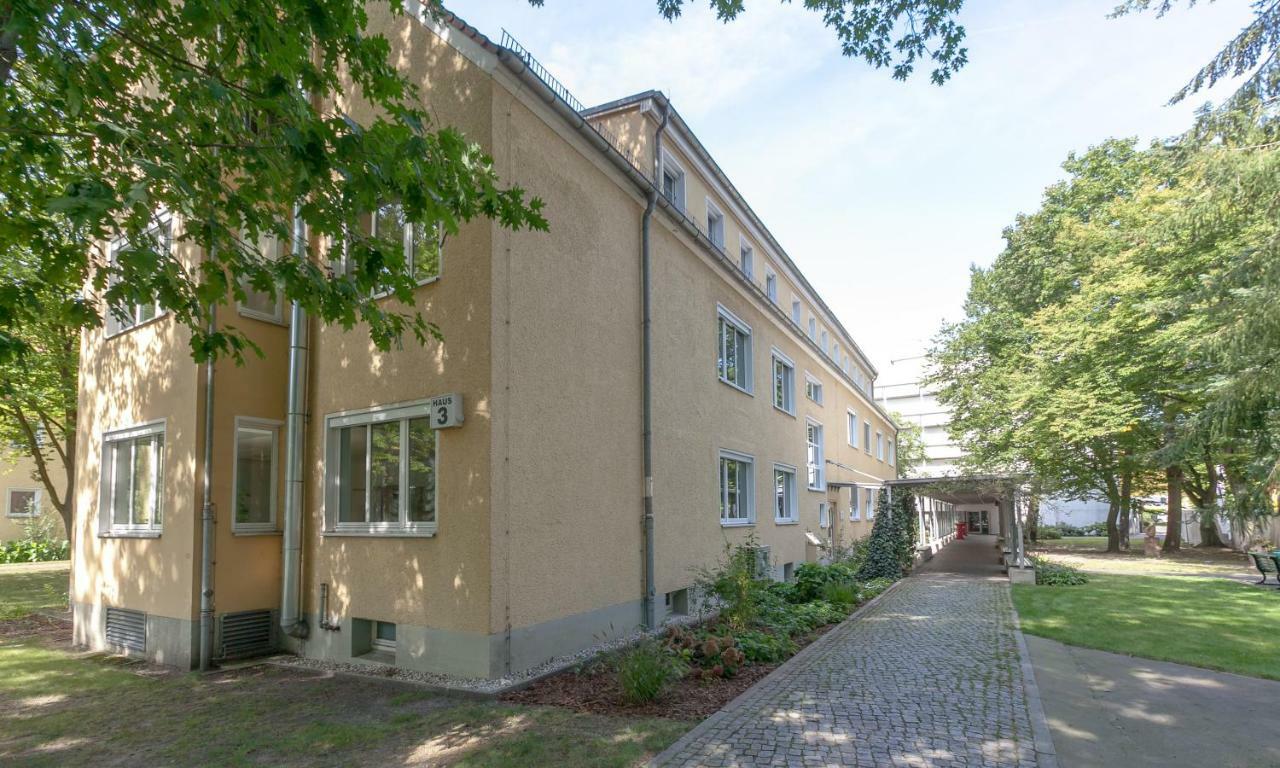 Akademie Hotel Pankow Berlin Exterior photo